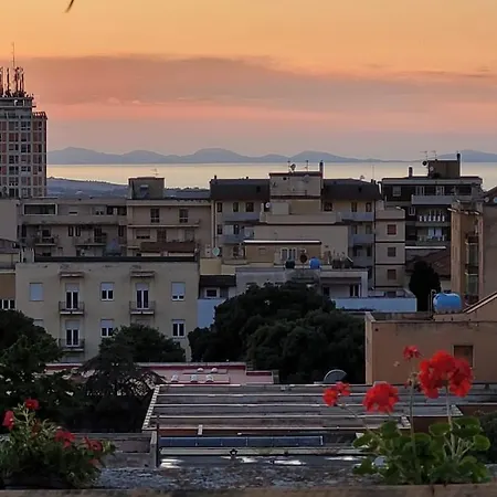 Centrale Con Terrazza Panoramica Apartman *